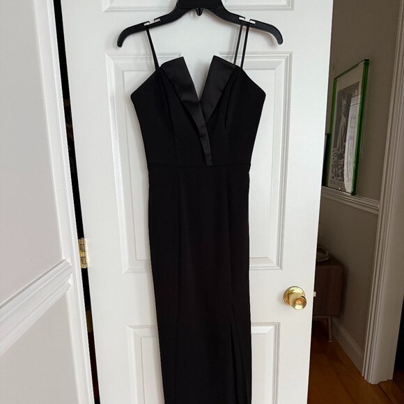 Elegant Black Strapless Deep V Tuxedo dress Size 2 - Picture 7 of 9
